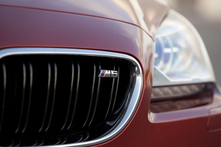  BMW M6 2013 года  (фото 77 из 88)